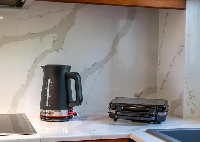 Opus - Residences Кардамили